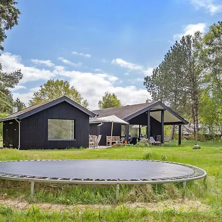 Family-friendly Near And Nature Сasa de vacaciones